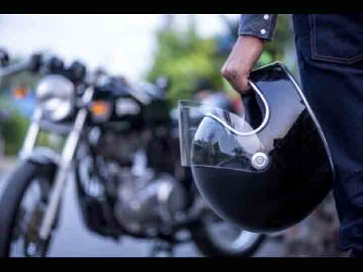 The Vital Role of Helmets: Benefits of Motorcycle Helmet Use for Safe Riding